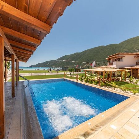 Seaside Resort Vasiliki エクステリア 写真