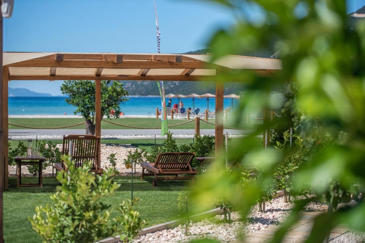 Seaside Resort Vasiliki エクステリア 写真