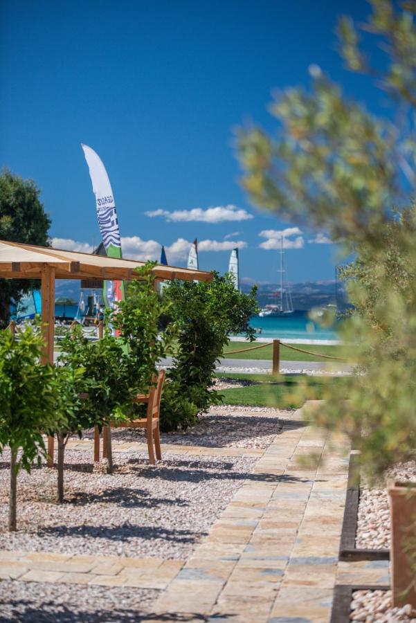 Seaside Resort Vasiliki エクステリア 写真