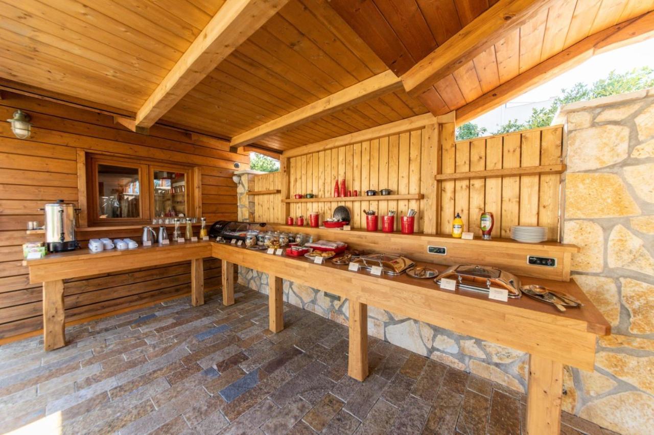 Seaside Resort Vasiliki エクステリア 写真